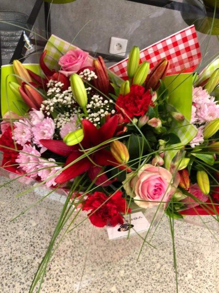 Au Paradis des Fleurs – Lys, Roses & Marguerites | Verttige