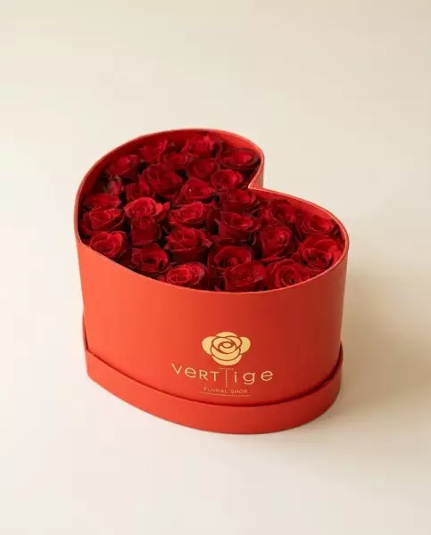 Aphrodite – Coffret Cœur de Roses Rouges | Verttige