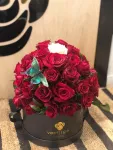Amour Éternel – Sphère de 40 Roses | Verttige