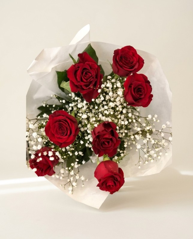 Bouquet de 7 Roses et Gypsophiles | Verttige