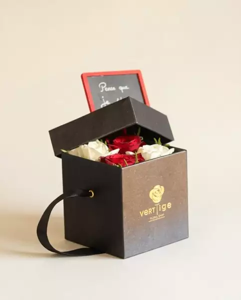 Tendresse – Bouquet de Luxe en Coffret | Verttige